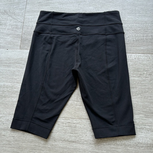 Lululemon Groove Biker Shorts Black size 4 align speed - Picture 6 of 8